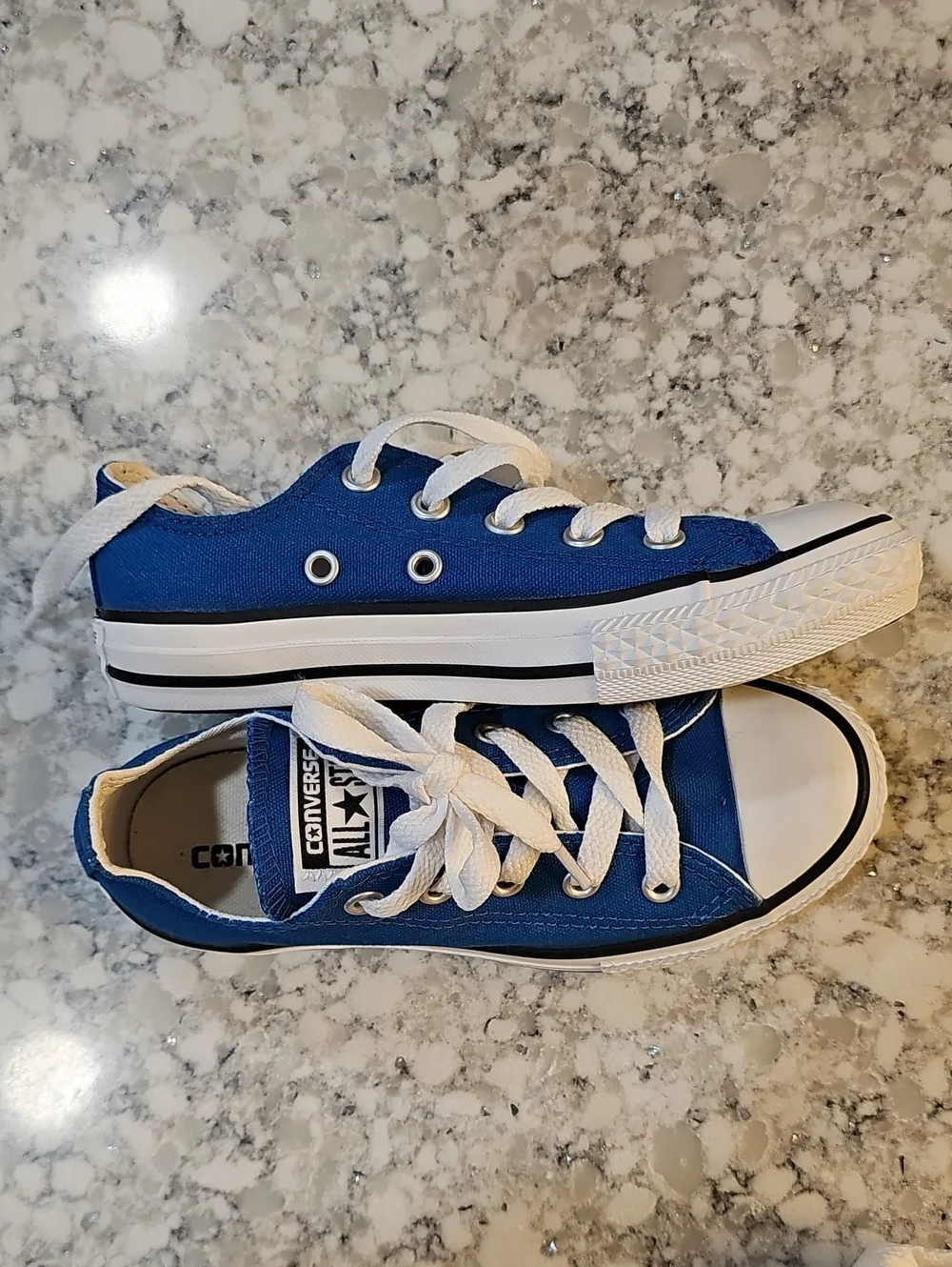 NWOT - CONVERSE KIDS BLUE ALL STAR LOW TOP SNEAKERS SHOES, Size 12, no box